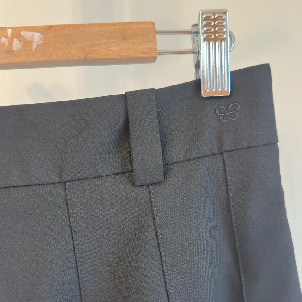 NWOT ARITZIA SUNDAY BEST Olive Micro Skirt Size 8 - Picture 6 of 7